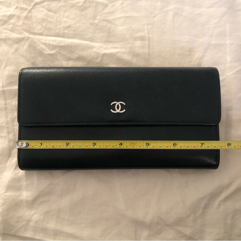Chanel Caviar Leather Wallet Black with Silver Hardware - Picture 3 of 12